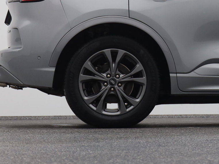 Vehicle Image 41