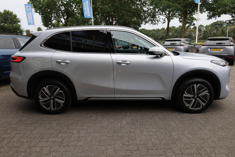 Vehicle Image 41