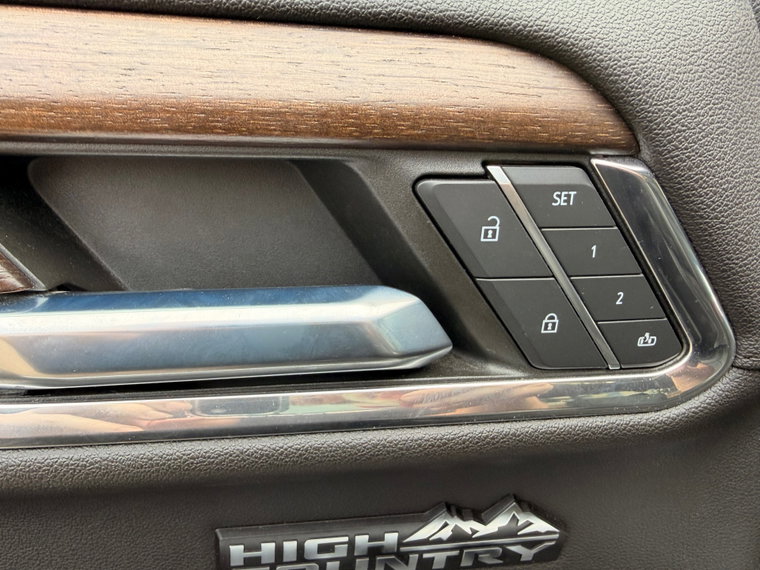 Vehicle Image 27