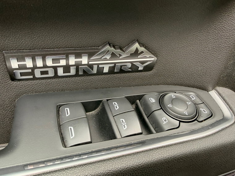 Vehicle Image 28