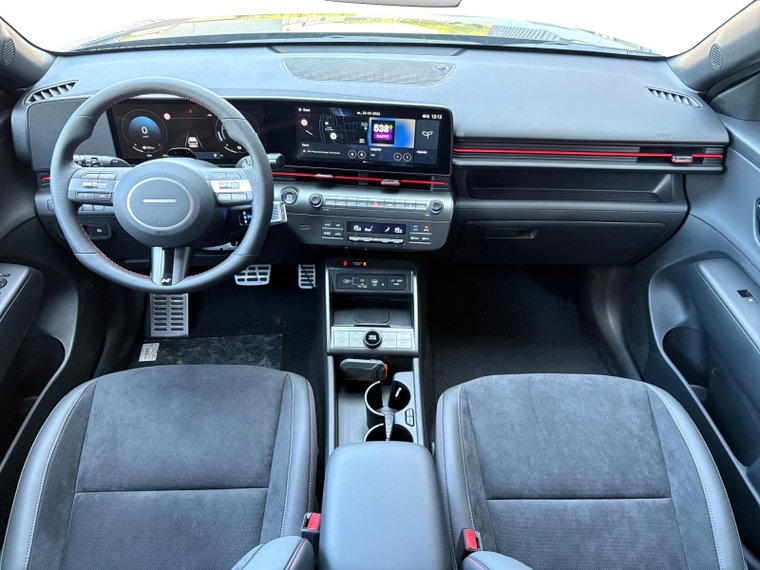 Vehicle Image 13