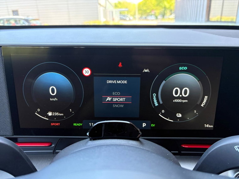 Vehicle Image 20