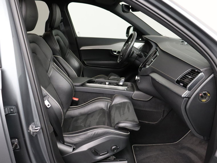 Vehicle Image 45