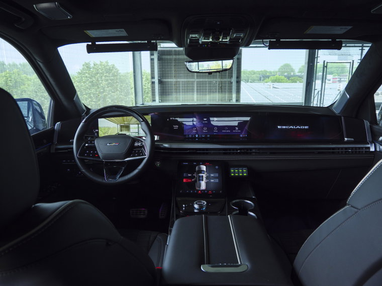 Vehicle Image 38