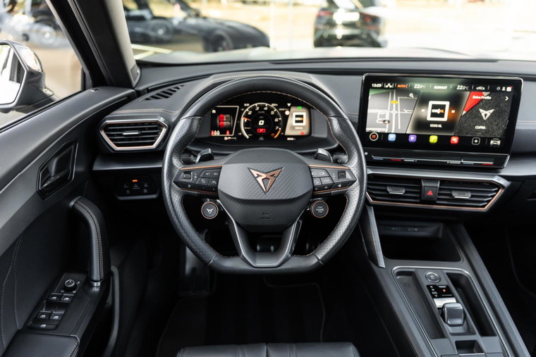 Vehicle Image 21