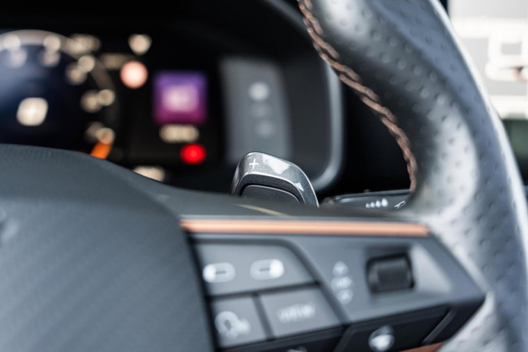 Vehicle Image 38