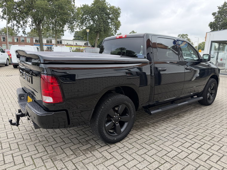 Vehicle Image 37