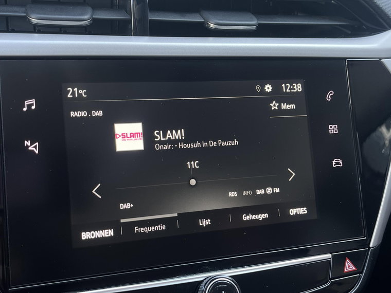 Vehicle Image 28