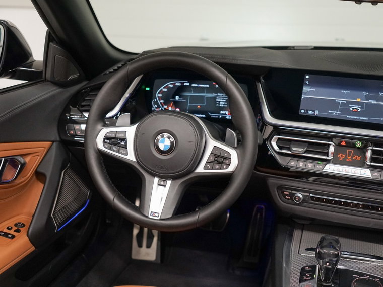 Vehicle Image 37