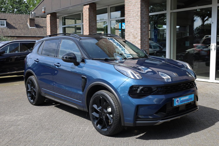 Vehicle Image 4