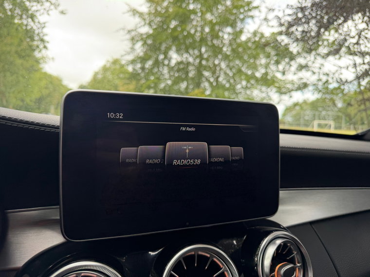 Vehicle Image 22