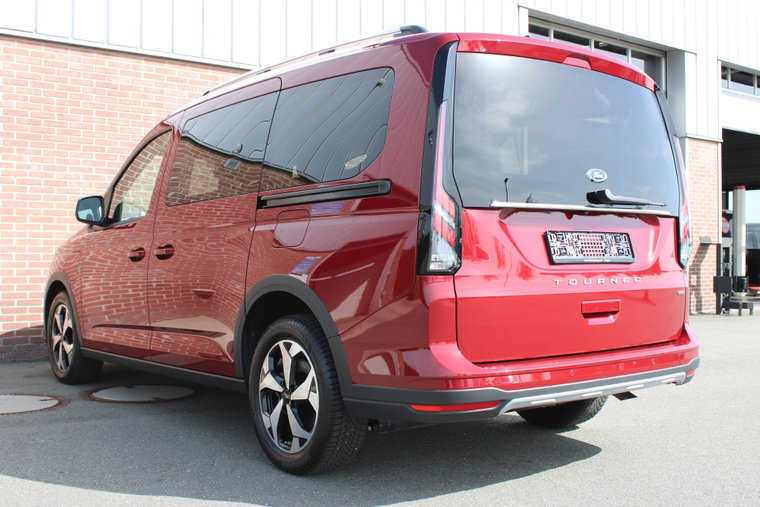 Vehicle Image 36