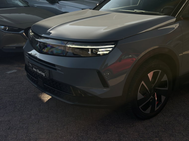Vehicle Image 19