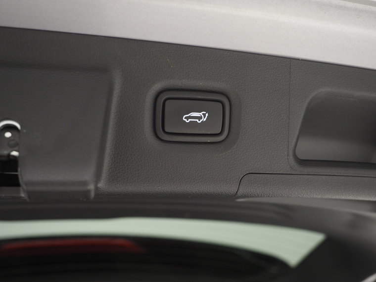 Vehicle Image 46