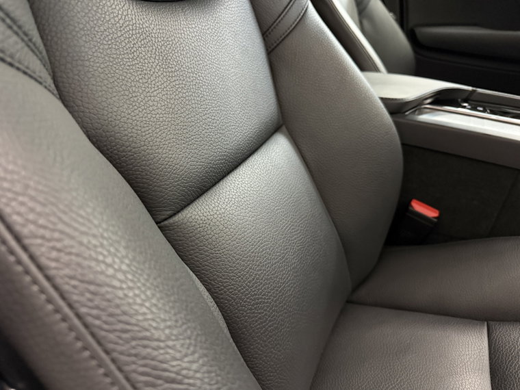 Vehicle Image 39