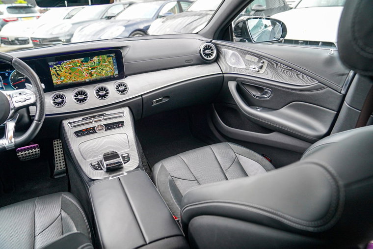 Vehicle Image 23