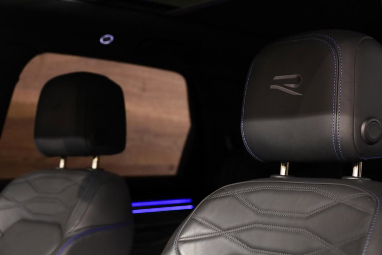 Vehicle Image 33
