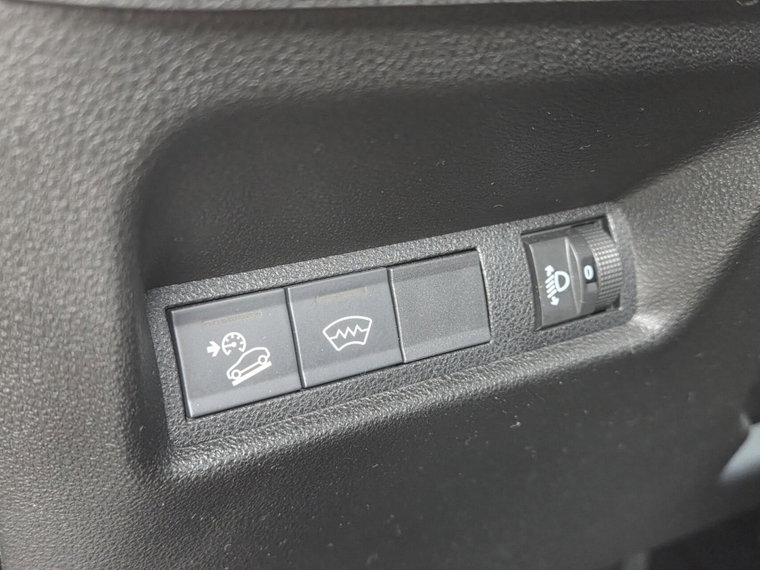 Vehicle Image 34