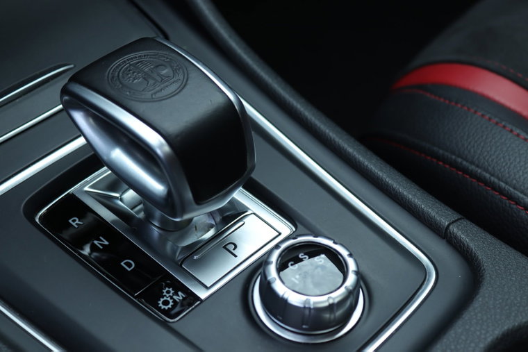 Vehicle Image 21