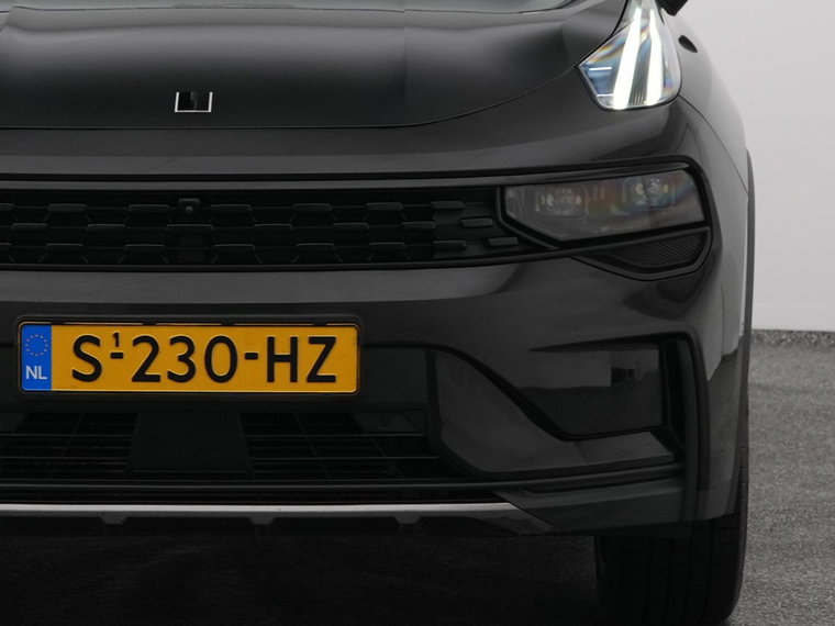 Vehicle Image 19