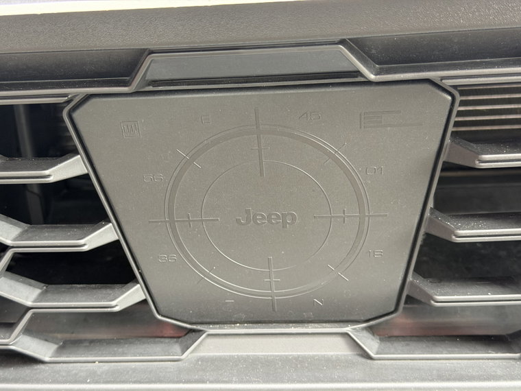 Vehicle Image 37