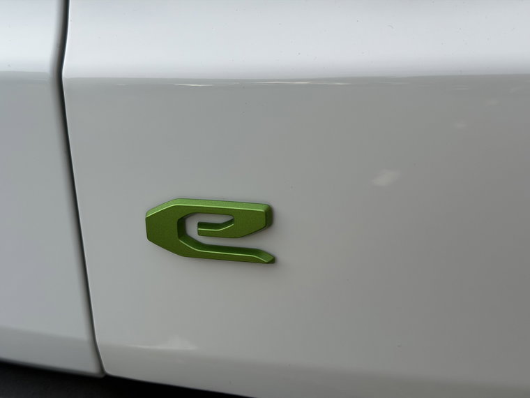 Vehicle Image 39