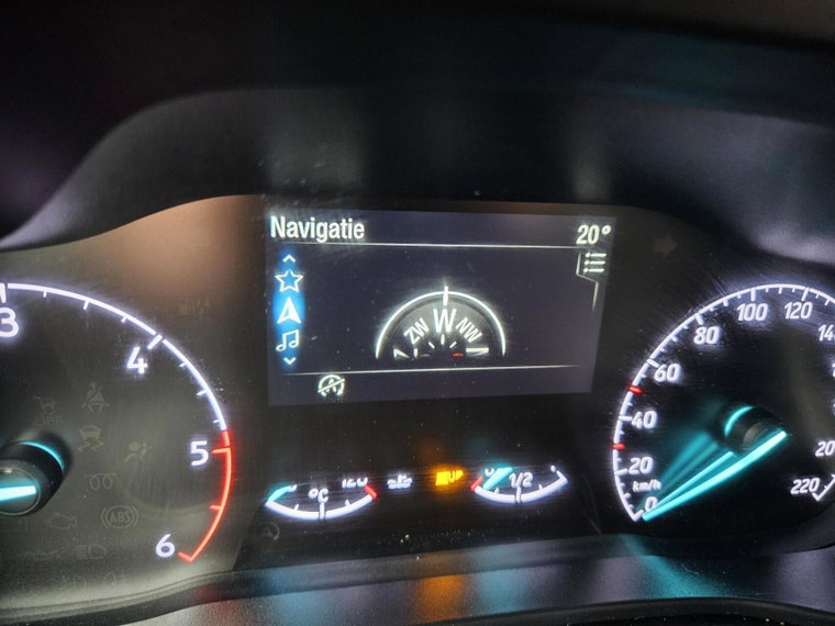 Vehicle Image 36