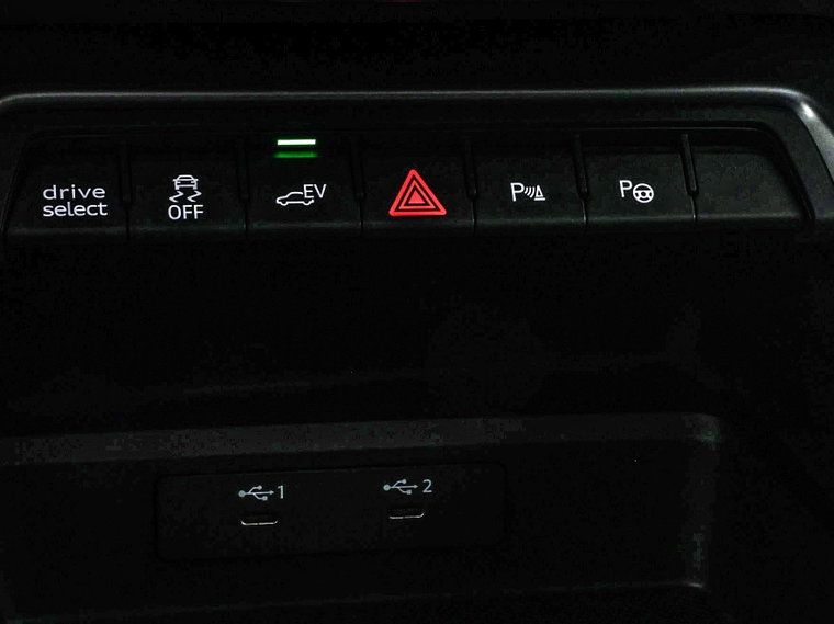 Vehicle Image 38