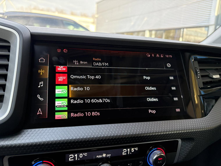 Vehicle Image 31