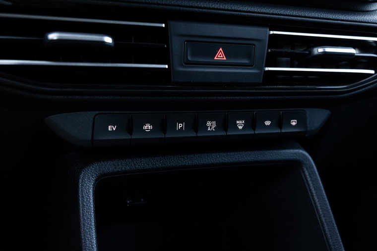 Vehicle Image 53