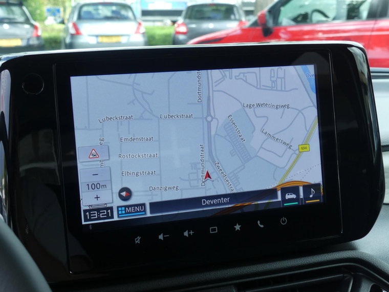 Vehicle Image 23