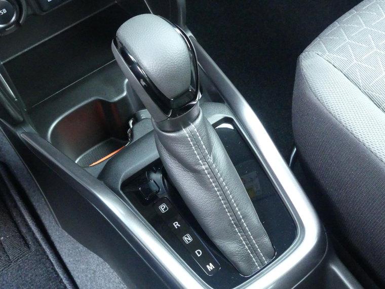 Vehicle Image 24