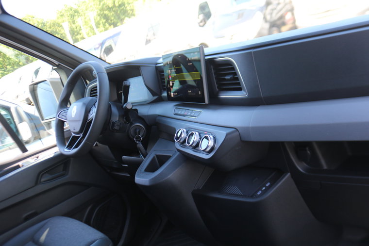 Vehicle Image 31