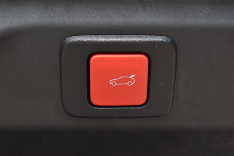 Vehicle Image 28