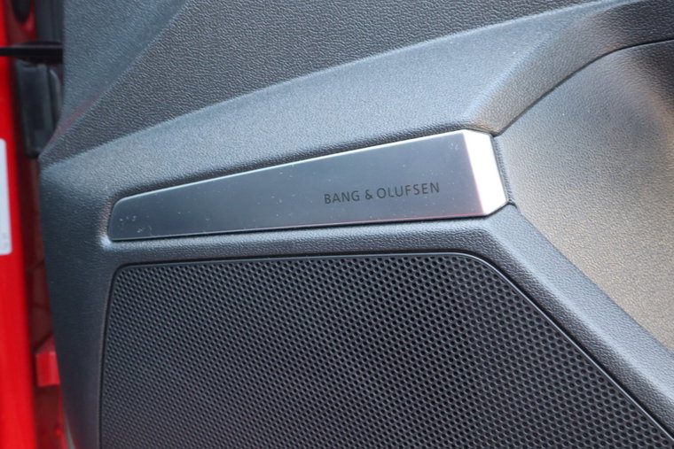 Vehicle Image 33
