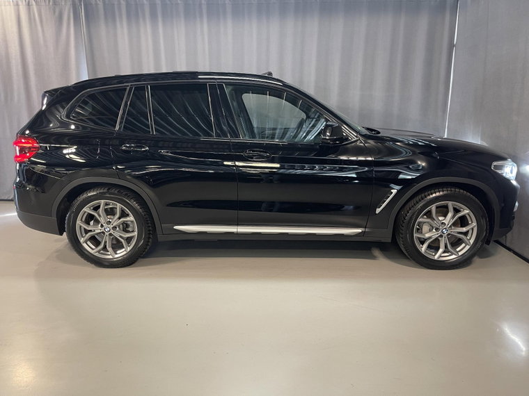 Vehicle Image 40