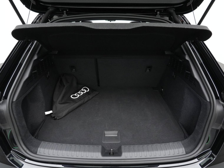 Vehicle Image 39