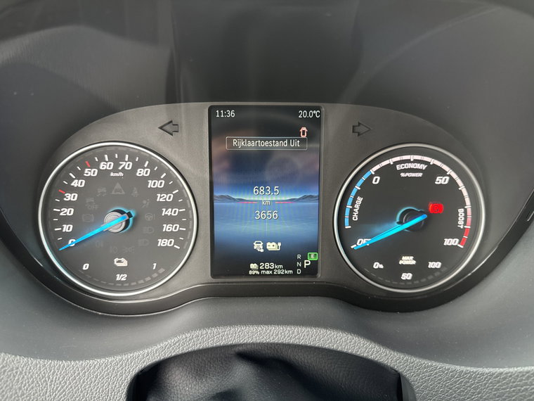 Vehicle Image 35