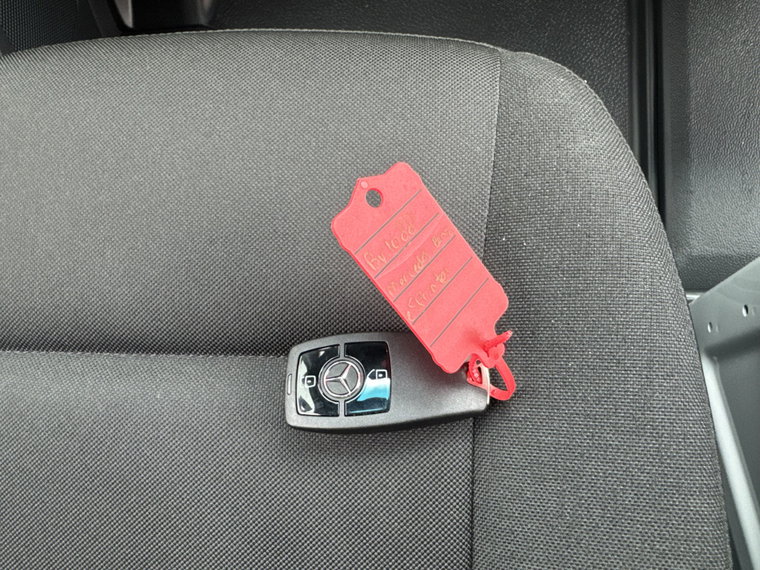 Vehicle Image 36