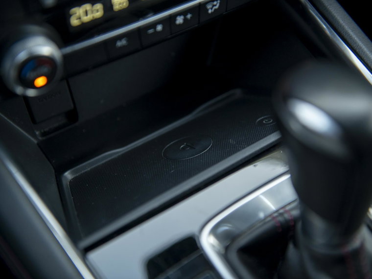 Vehicle Image 23