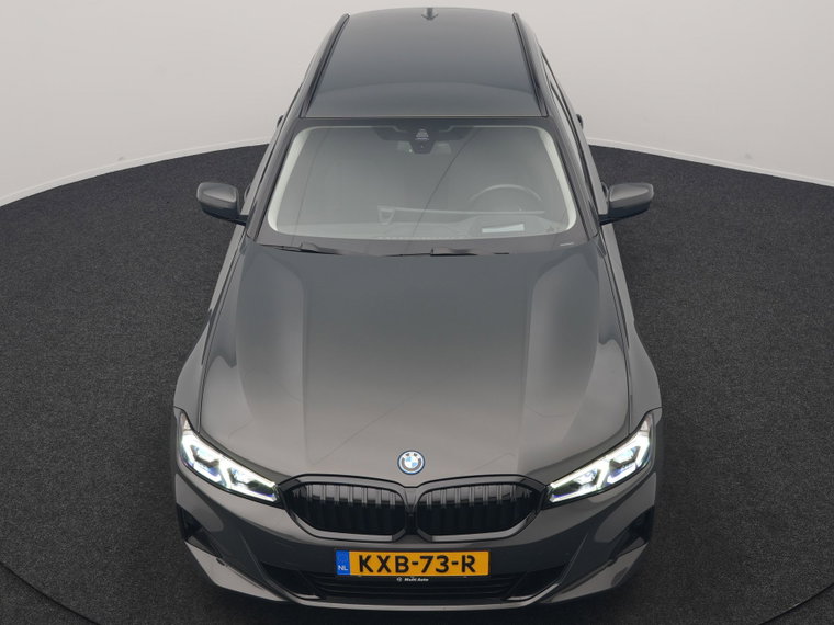 Vehicle Image 38