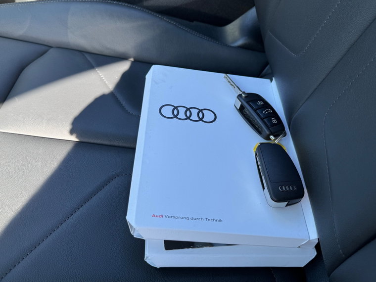 Vehicle Image 41