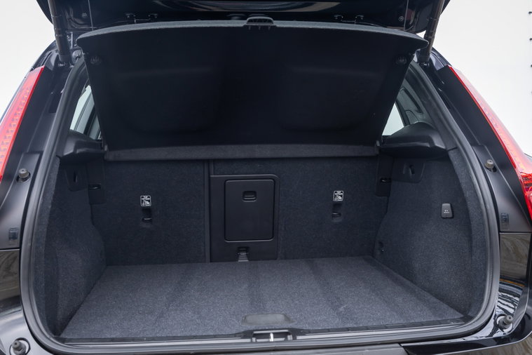 Vehicle Image 35