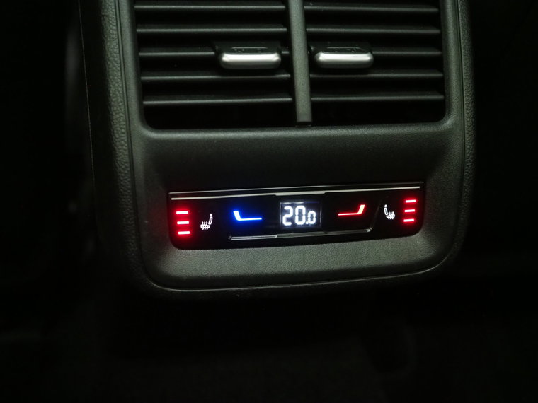 Vehicle Image 40