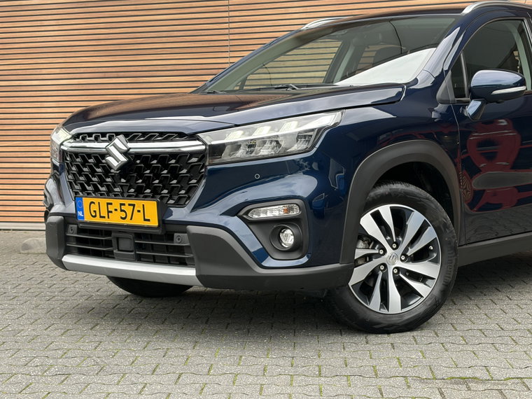 Vehicle Image 11