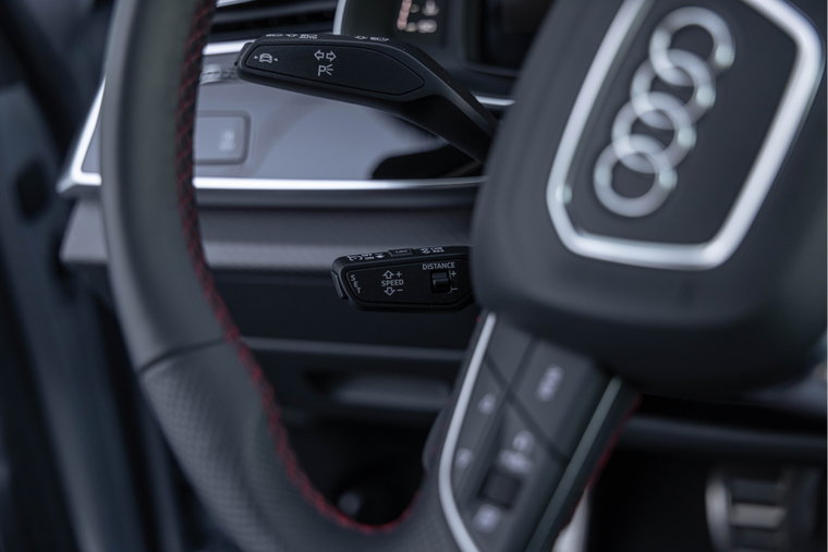 Vehicle Image 45