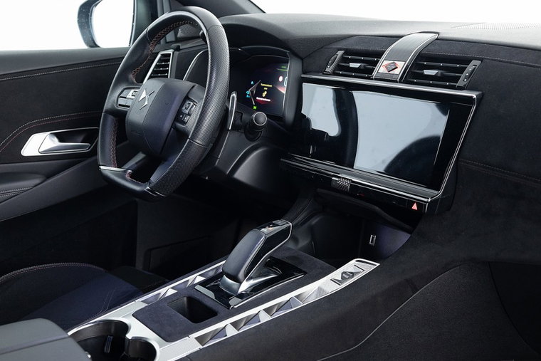 Vehicle Image 36