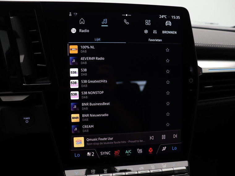 Vehicle Image 35