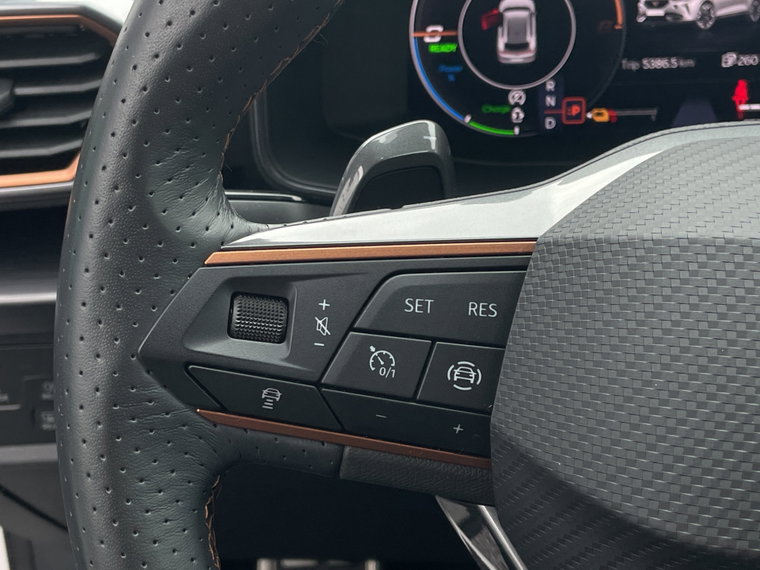 Vehicle Image 23