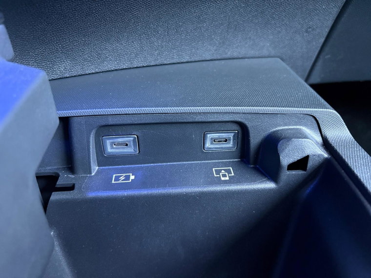 Vehicle Image 27
